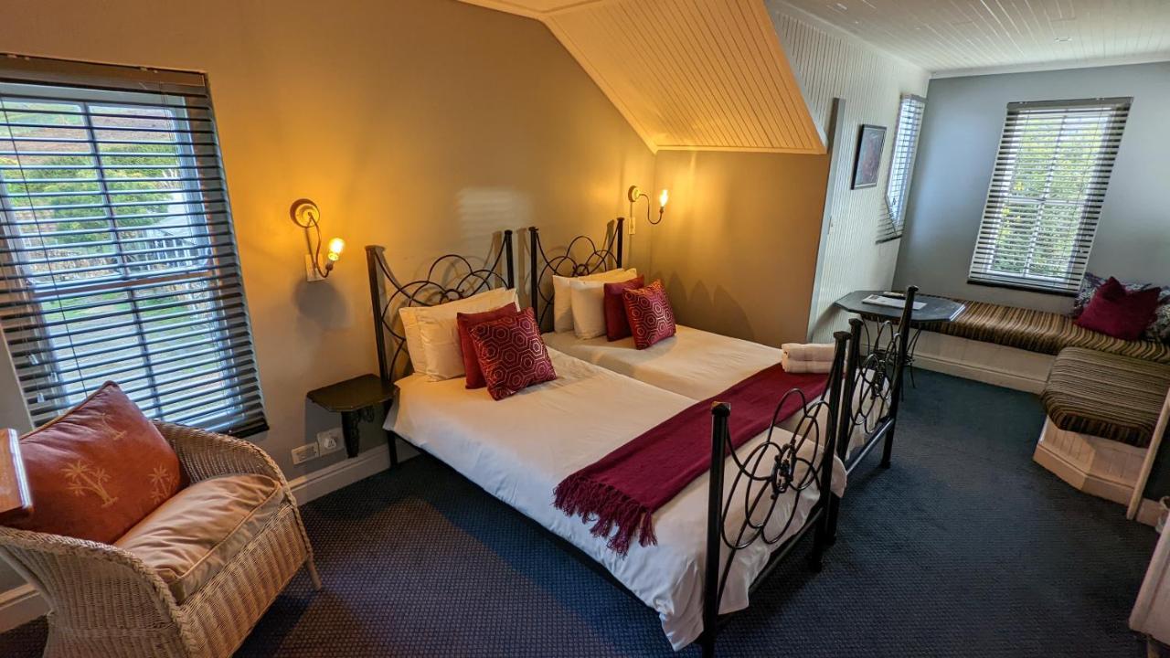 Wayside Inn Knysna Exterior foto