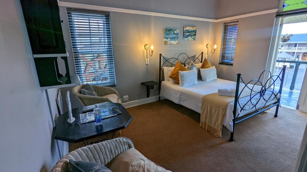 Wayside Inn Knysna Exterior foto
