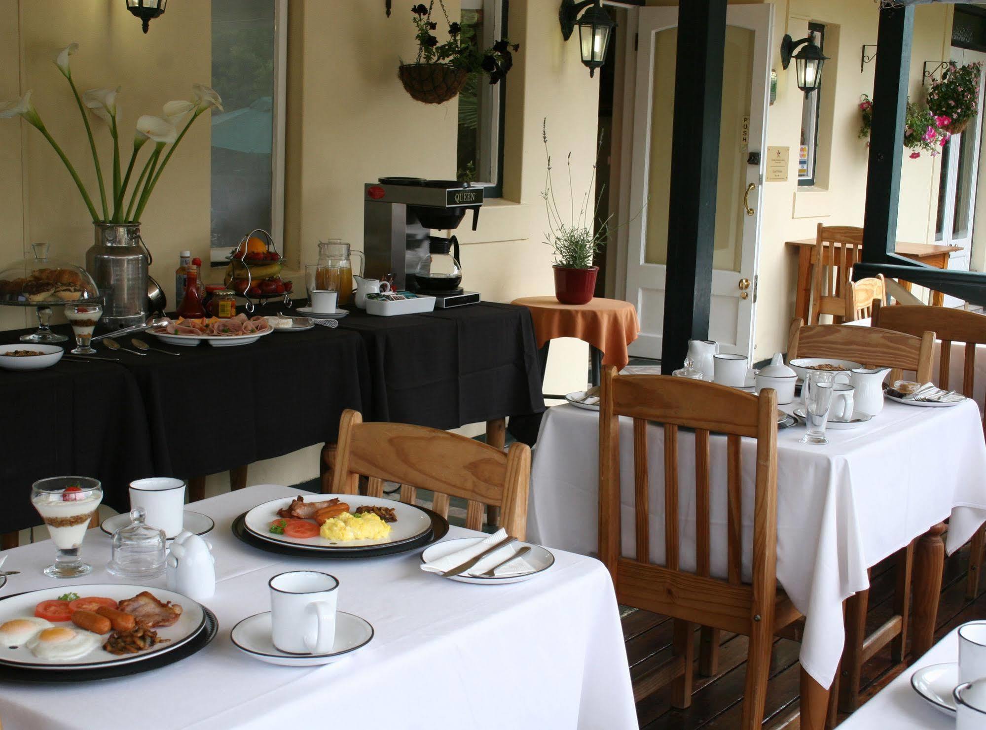 Wayside Inn Knysna Exterior foto